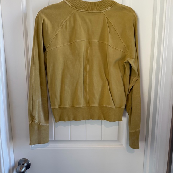Lululemon Mustard Yellow Crewneck - Picture 2 of 3